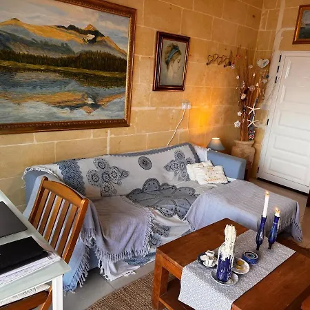 Wake Up To The Gorgeous Sunrise Apartment