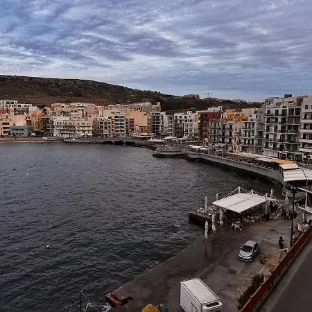 Wake Up To The Gorgeous Sunrise Apartment