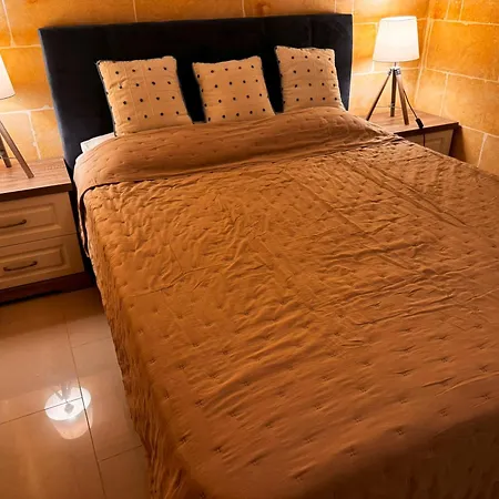 Wake Up To The Gorgeous Sunrise Apartman Marsalforn