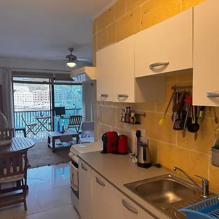 Wake Up To The Gorgeous Sunrise Apartman *